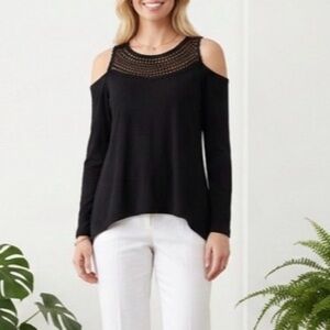 Torrid Black Cold Shoulder Top Crochet Neck & Sharkbite Hem Size 0 - Large/12